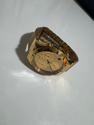Reloj Swatch Irony Dorado Cronógrafo