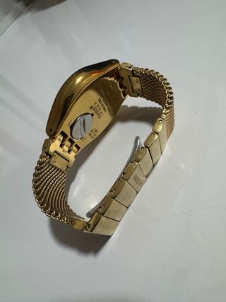 Reloj Swatch Irony Dorado Cronógrafo