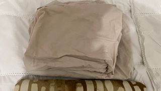 Funda nórdica y bajera con fundas almohada