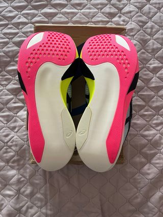 Zapatillas ASICS Metaspeed Sky Paris TALLA 42