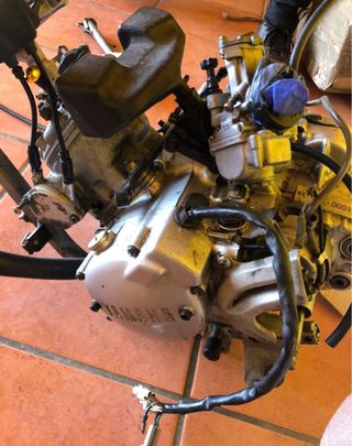 Motor Yamaha 125 2T completo