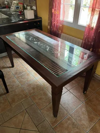 Mesa y Sillas Madera y Cristal 8 Personas