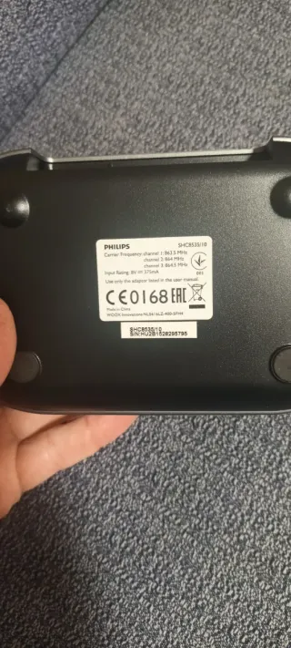 Auriculares Philips Wireless FM Negros