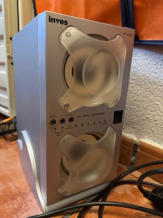 Pack: Monitor, Equipo Música y 2 Torres