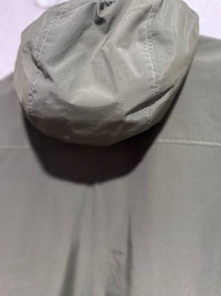 Cazadora Napapijri verde con capucha - perfecta