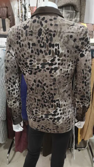 Blusa Genfins Talla 40