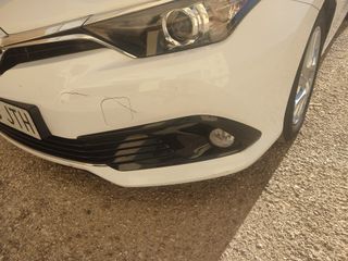 Toyota Auris Hybrid Active 2016 - Muy cuidado.