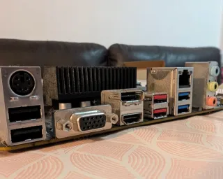 Placa Base MSI B560M PRO-VDH + Tarjeta Wifi