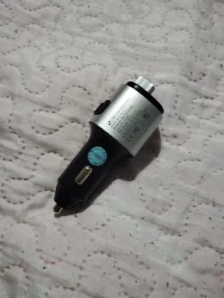 Transmisor FM Bluetooth Coche