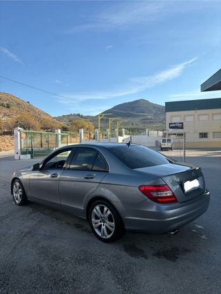 Mercedes-Benz Clase C 2011