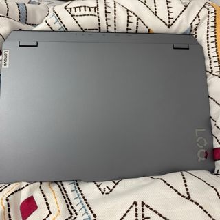 Portátil Gaming Lenovo LOQ 15IAX9