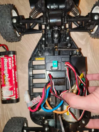 Tamiya Gravel Hound RC 4x4 (DF-02) 1/10. ¡15H Uso!