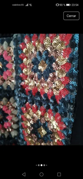 Chaqueta vaquera negra con bolsillos