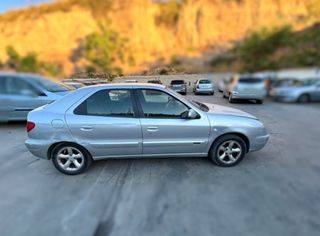 Paragolpes delantero citroen xsara 2.0 hdi 104808