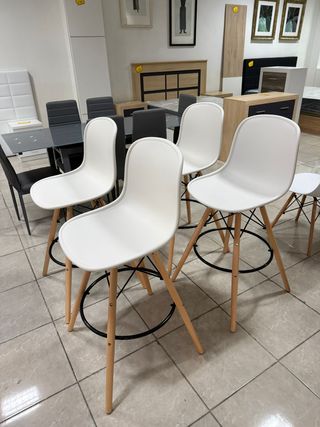 Taburetes de Barra Altos Madera y Plástico