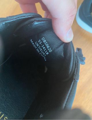 Sapatilhas SikSilk Pretas e Douradas