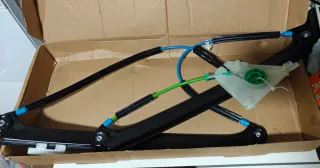 Elevalunas Audi A3 Izquierdo GENUINO