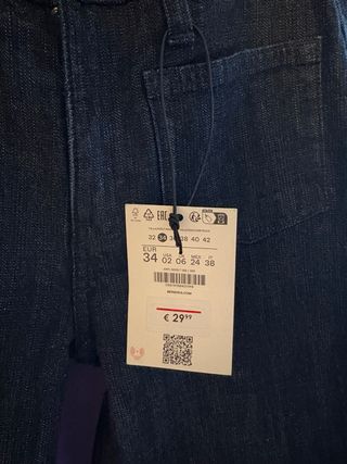 Pantalones vaqueros Bershka Flare talla 34