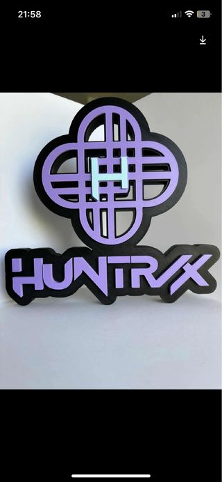 Logo HUntrix Morado y Negro