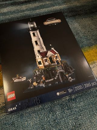 LEGO Motorized Lighthouse 21335