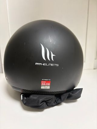 Casco Moto Negro MT Helmets