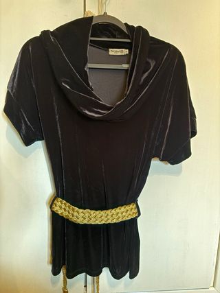 Blusa terciopelo negro