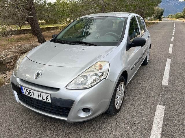 Renault Clio 2012