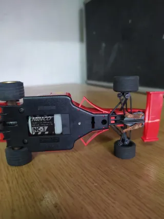 Coche Slot Rojo Ferrari f1 Marca ninco