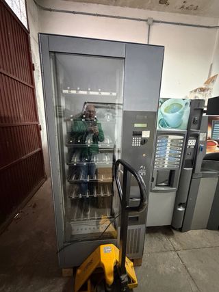 Máquina Expendedora Jofemar Visión V2