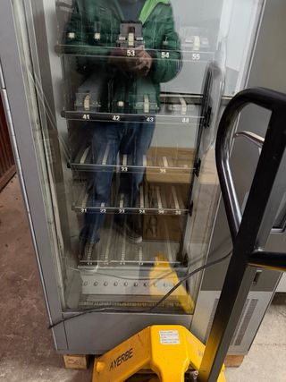 Máquina Expendedora Jofemar Visión V2