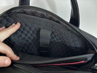 Maletín Samsonite Pro DLX-5 14,1” Negro