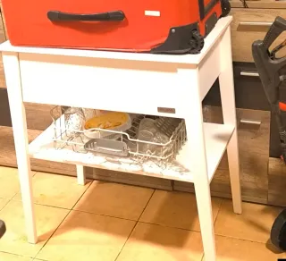 Mueble alto blanco . Cajón grande