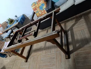 Armazón de mesa de madera