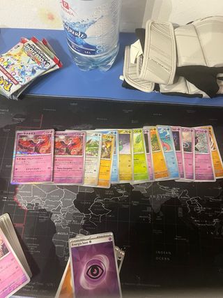 Carte Pokémon evoluzioni prismatiche