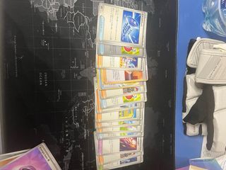 Carte Pokémon evoluzioni prismatiche