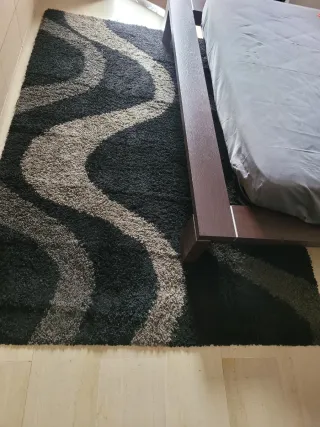 Tappeto moderno onde beige e nero