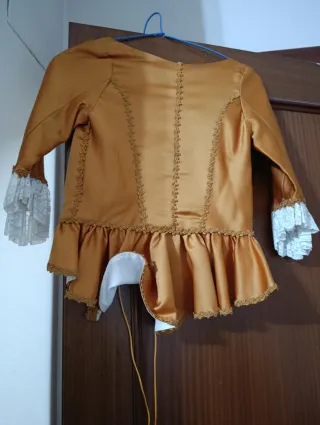 Traje de Fallera Oro y Blanco