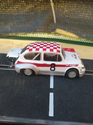 Coche Slot Fiat Abarth Blanco/Rojo