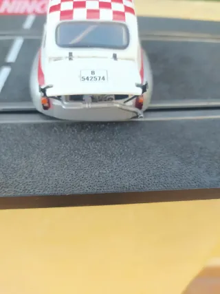 Coche Slot Fiat Abarth Blanco/Rojo