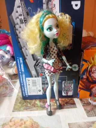 Monster High Muñeca Lagoona Blue
