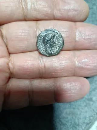 Denario Aelius o Augusto. Argento