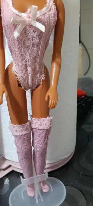 Abito Barbie vintage pizzo rosa calze