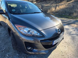 Mazda 3 2012