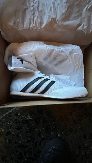 Zapatillas Adidas Box Hog 2 Talla 41 1/3 NUEVAS