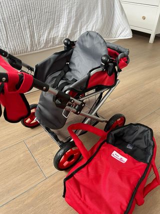 Carrito de muñecas Mimittos rojo y gris