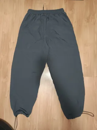 Chándal gris transpirable