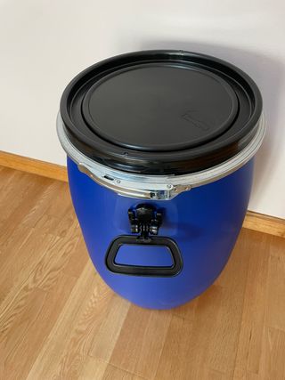 Bidón hermético azul 60L