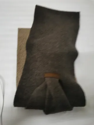 Bufanda Aigle Beige y Marrón