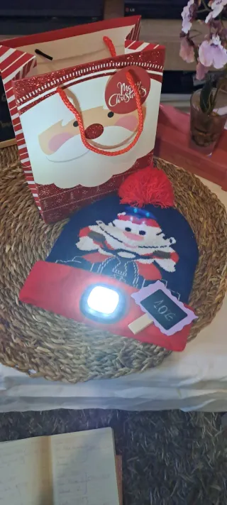 Gorro de Navidad con luz LED