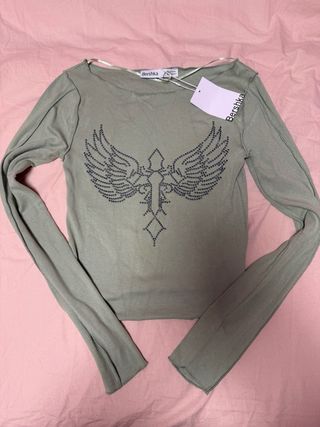 Camiseta Bershka manga larga con estampado